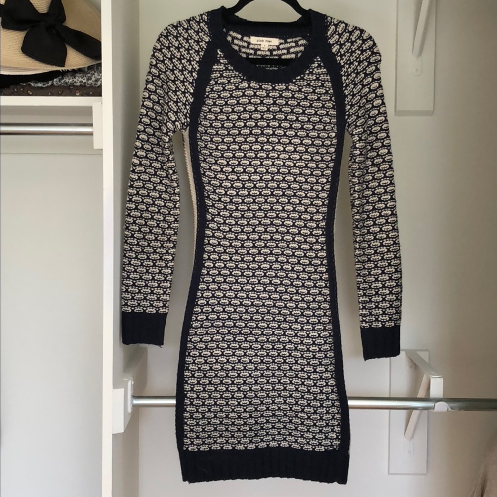 Sweater dress